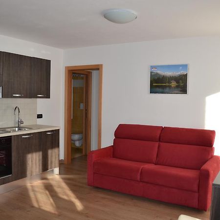 Casa Olivati Apartment Pellizzano Phòng bức ảnh