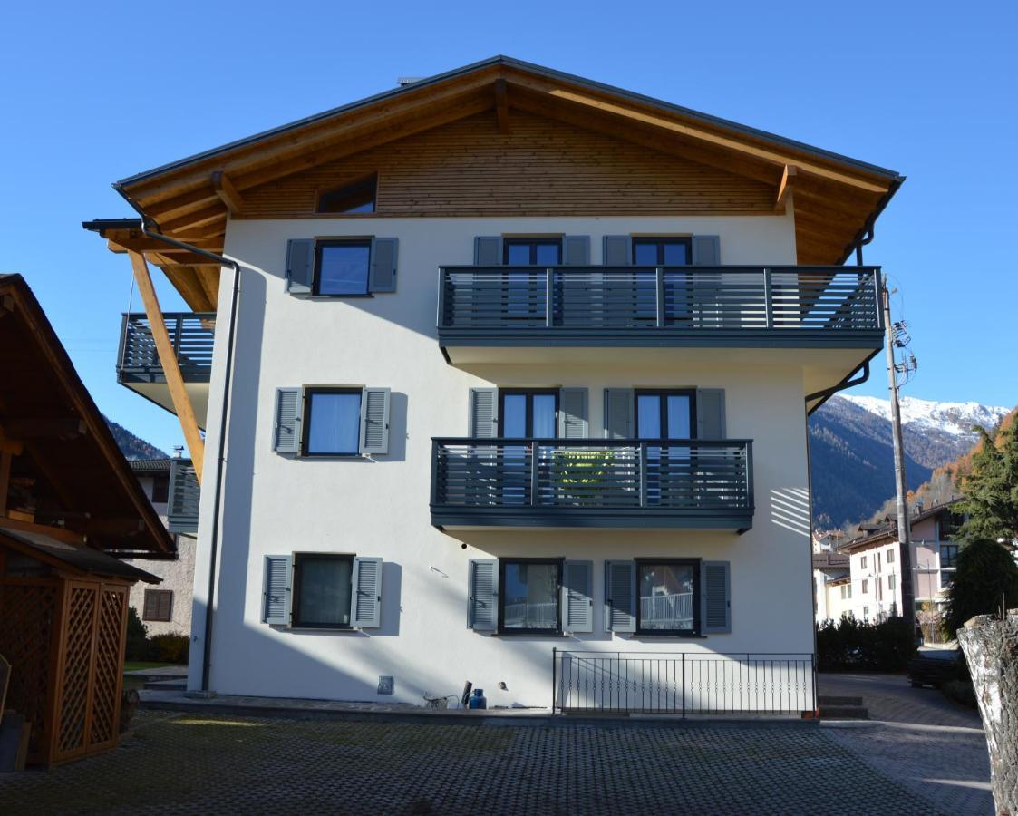 Casa Olivati Apartment Pellizzano Ngoại thất bức ảnh