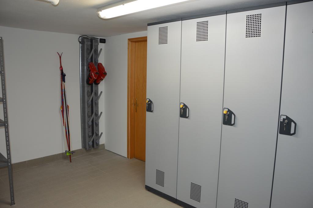 Casa Olivati Apartment Pellizzano Phòng bức ảnh